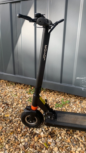 Joyor F5S+ electric scooter - for repair or parts